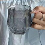 ماگ شش ضلعی مدل یخی دودی وارداتی کد: 1001